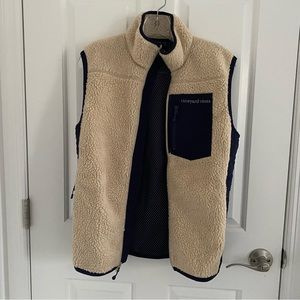 vineyard vines sherpa vest